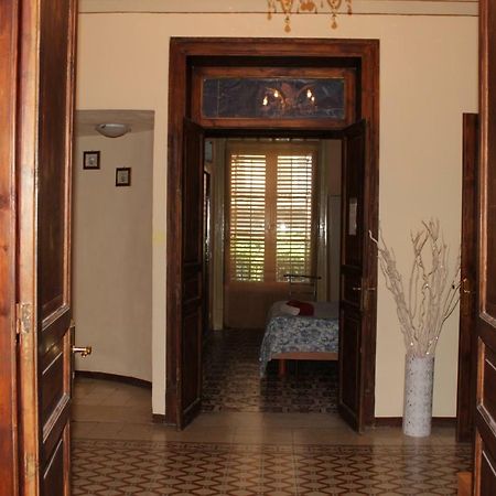 B&B Stazione Centrale Palermo Buitenkant foto