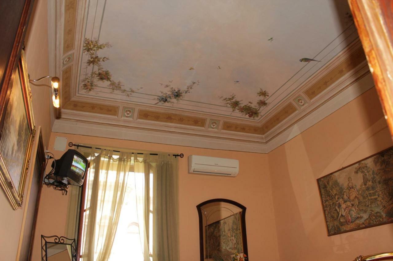 B&B Stazione Centrale Palermo Buitenkant foto